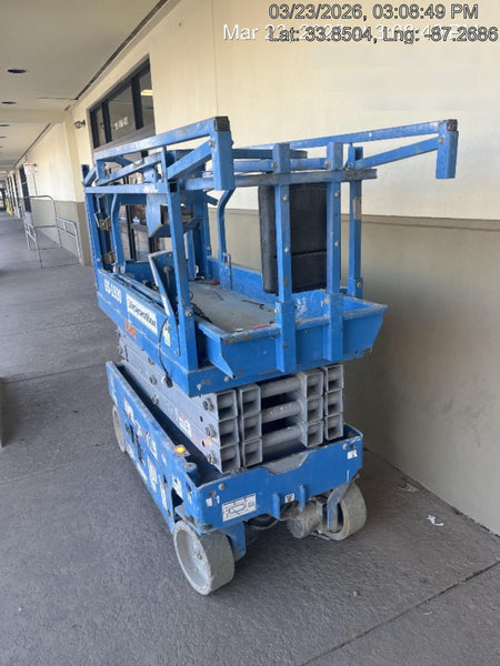 2020 Genie GS-1930 Solid Non Marking Tires, Beacon, Folding rails with half height swing gate