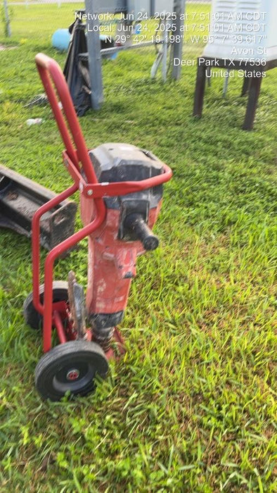 2023 HILTI TE 3000-AVR