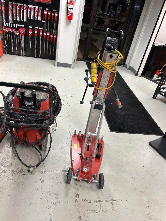 2021 HILTI DD250E