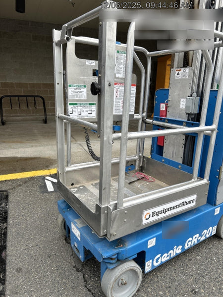 2020 GENIE GR-20