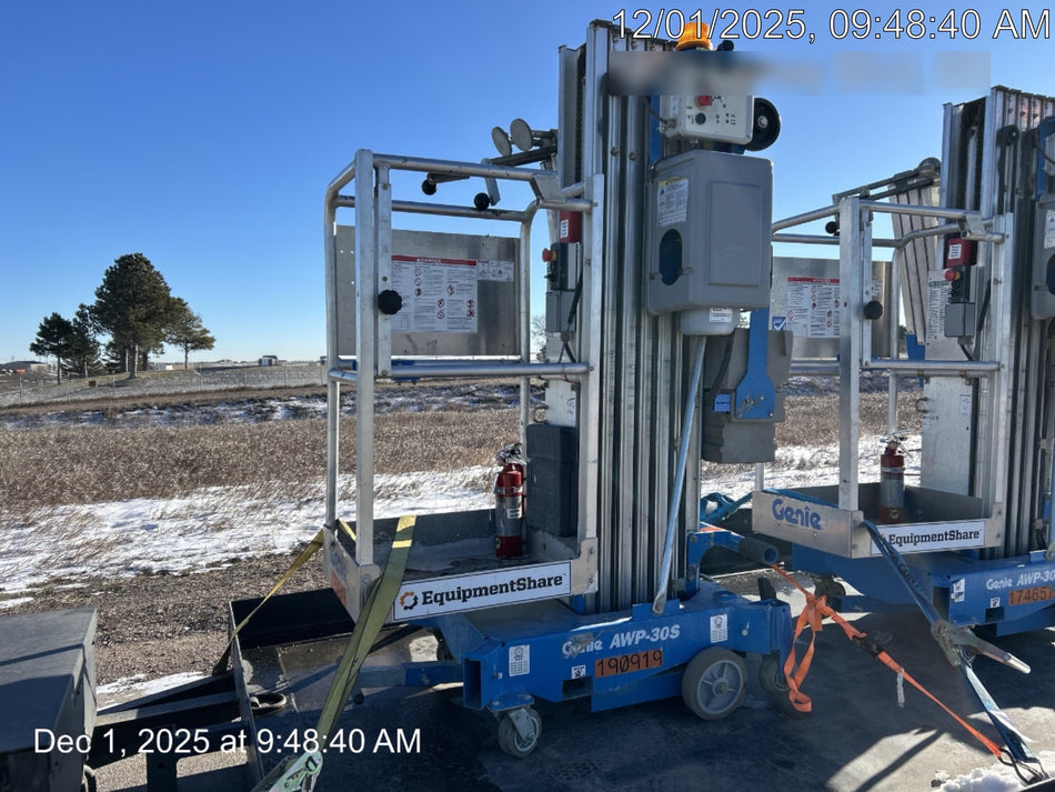 2021 GENIE AWP-30S DC