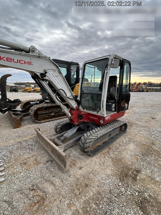 2020 TAKEUCHI TB235-2CR