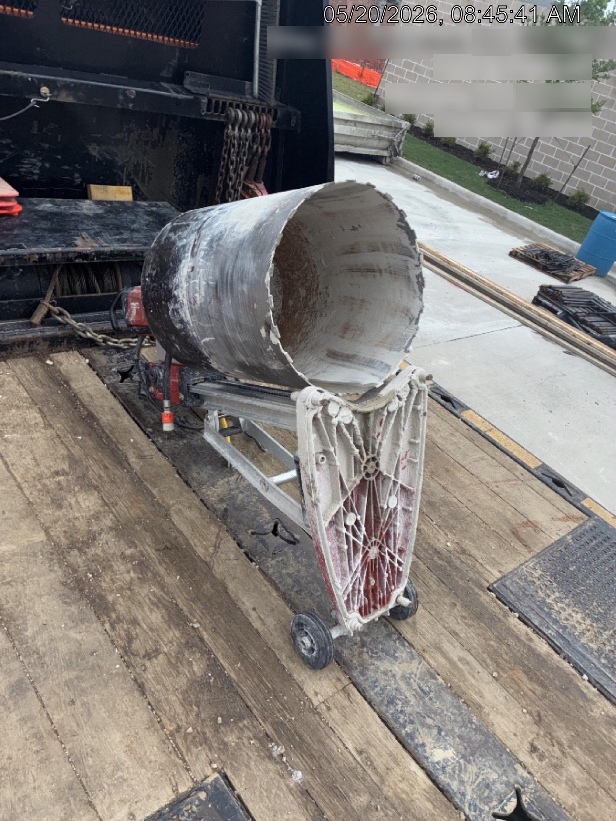2023 HILTI DD250E