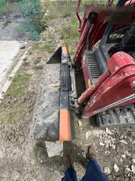 2023 TAKEUCHI TL6R