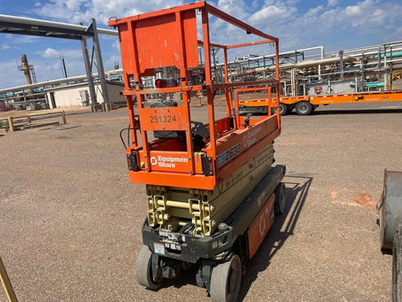 2022 JLG ES2632