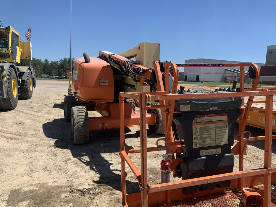2019 JLG 450AJ