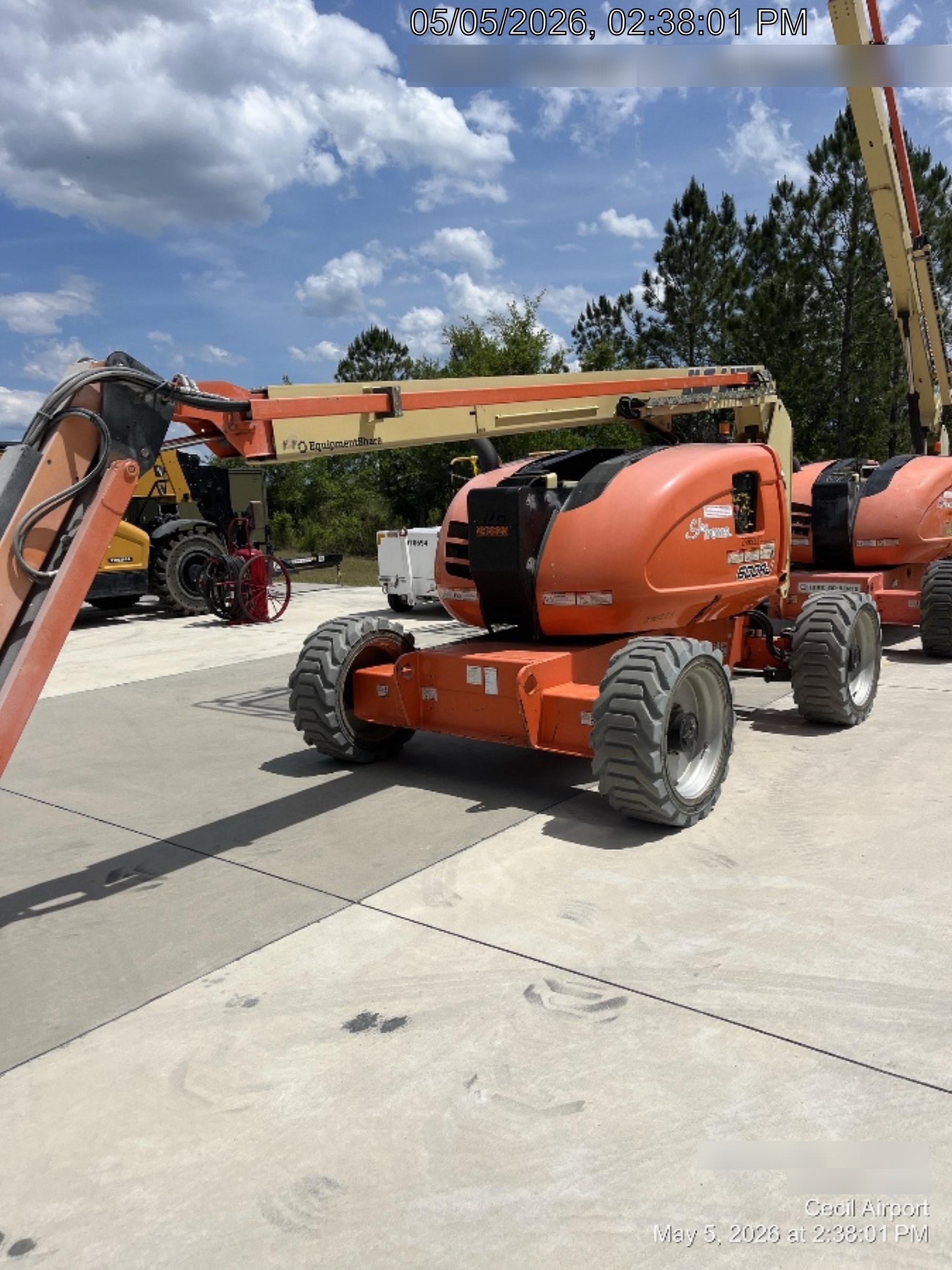 2023 JLG 600AJ