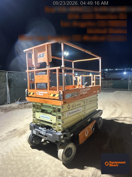 2022 JLG ES3246
