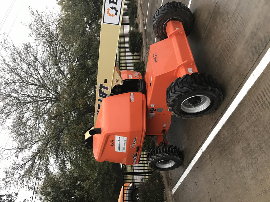 2019 JLG 400S