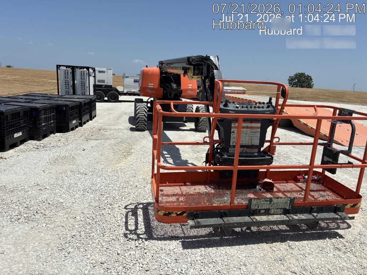2023 JLG 660SJ