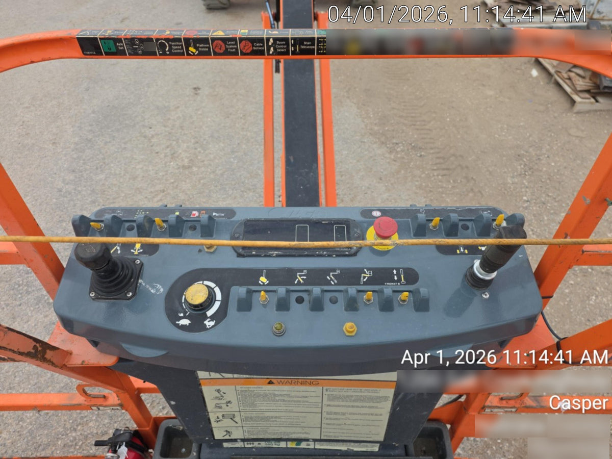 2020 JLG 660SJ