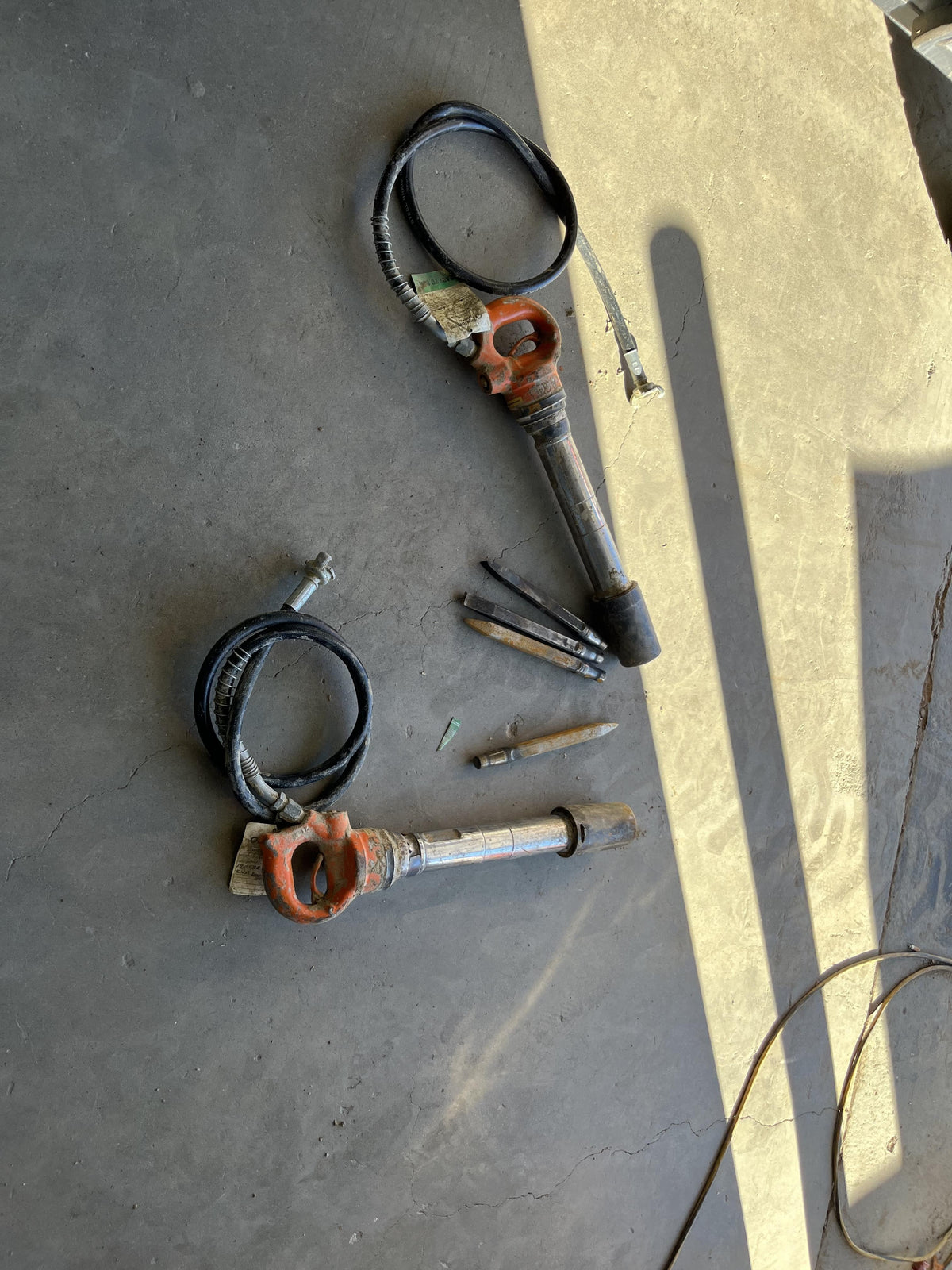 2021 AMERICAN PNEUMATIC TOOL D-handle rivet Buster