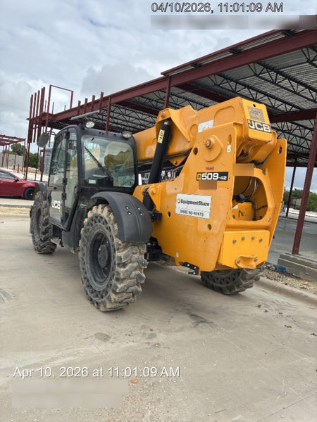 2018 JCB 509-42 JCB 509-42 Enclosed Cab, 74 HP, Solid Tires, Worklights, Beacon, Aux Hydraulics, Lifting Eye