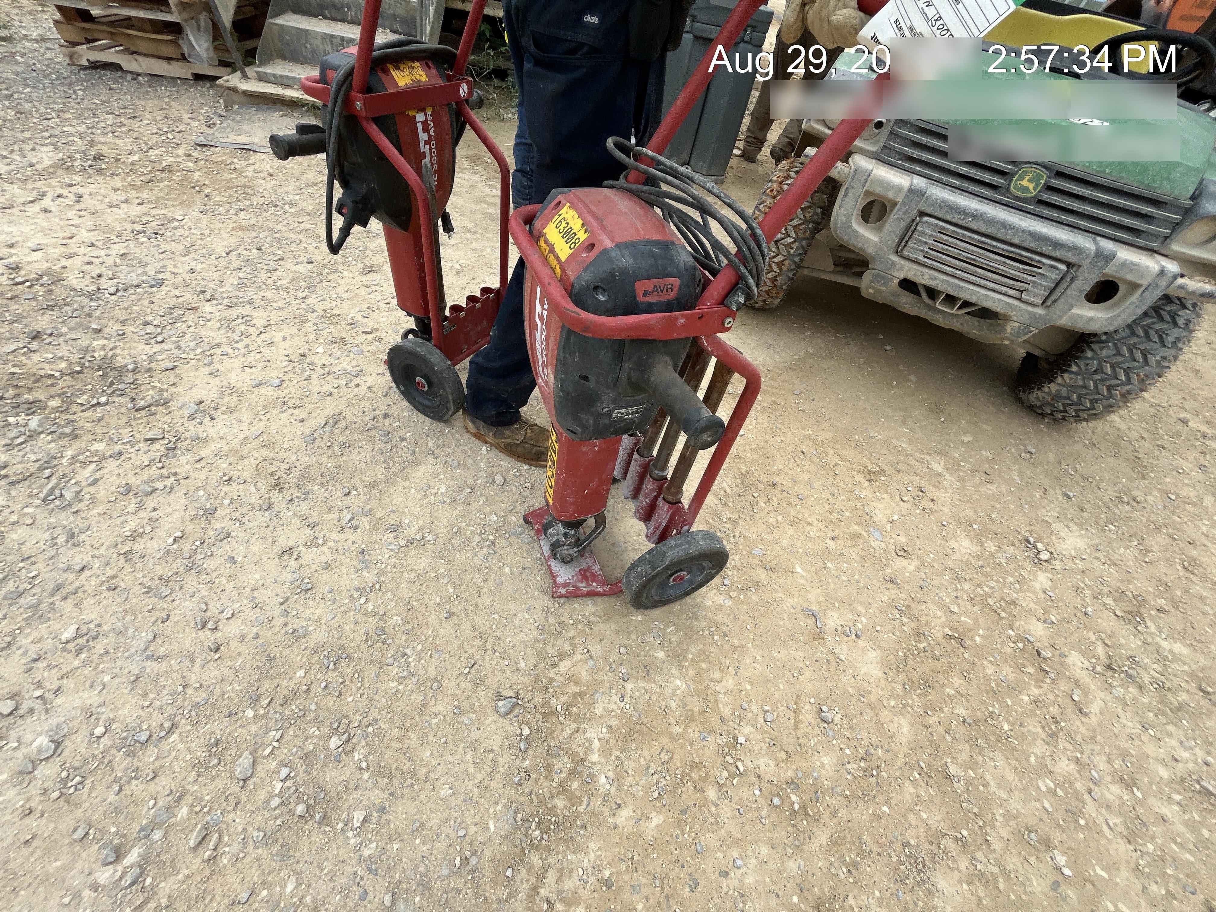 2021 HILTI TE 3000-AVR