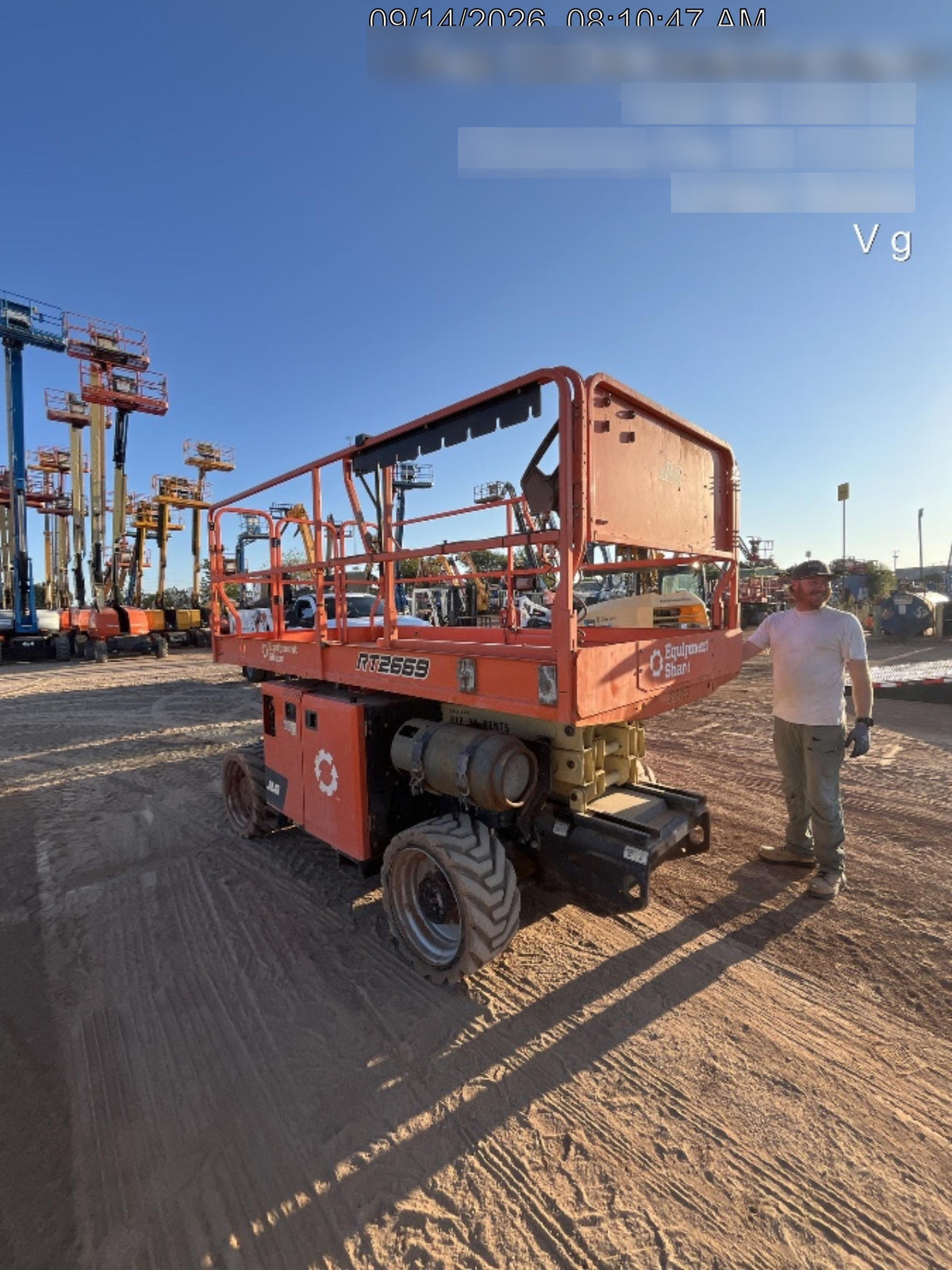 2023 JLG RT2669