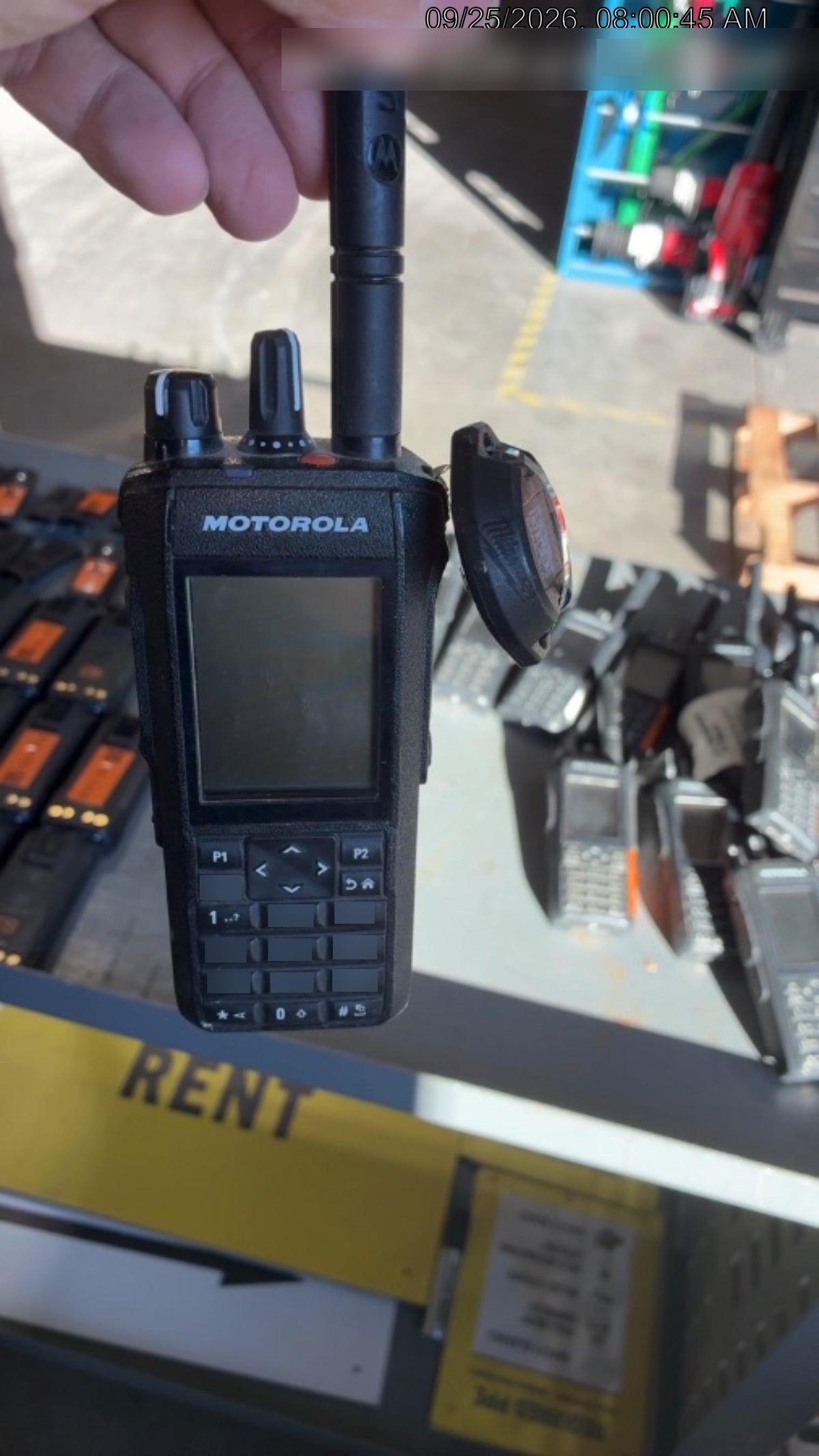 2023 MOTOROLA R7 DISPLAY