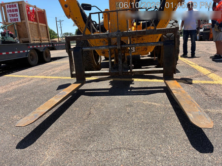 2022 JCB 512-56