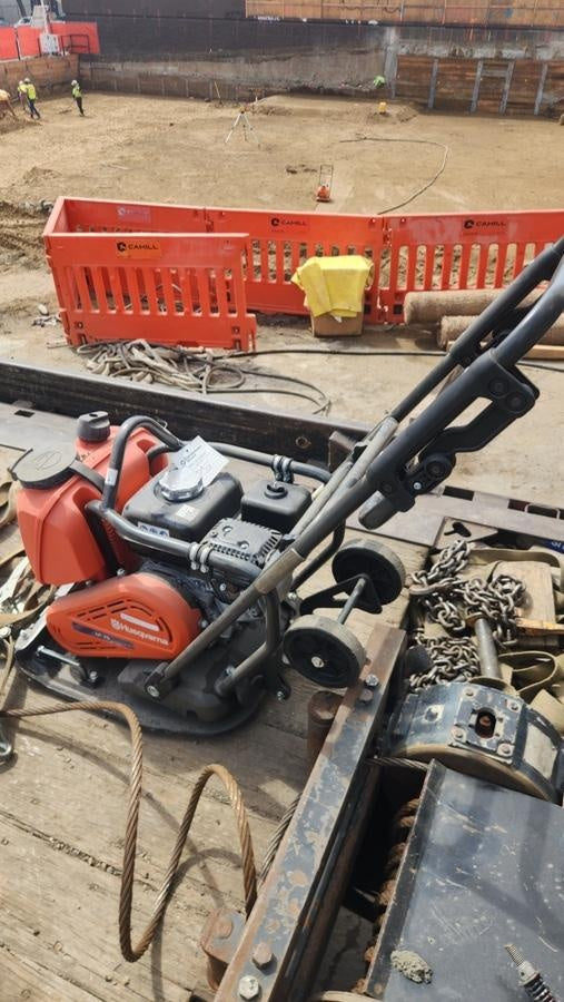 2024 HUSQVARNA LF75