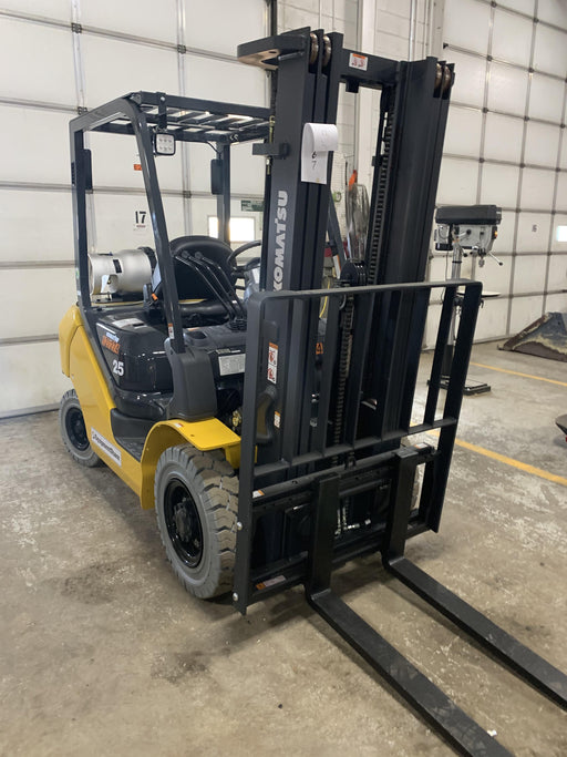 2020 KOMATSU FG25T-16