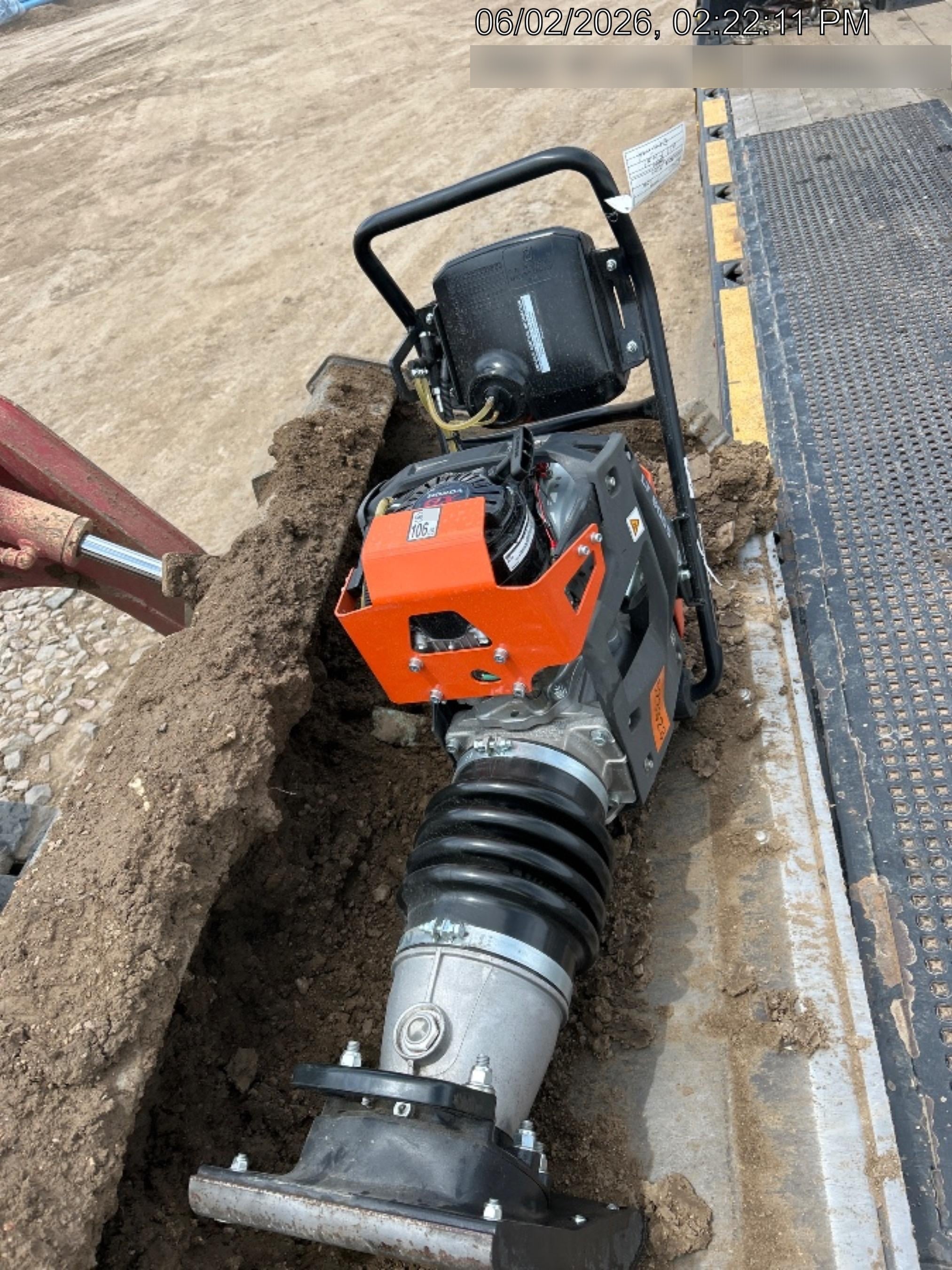 2025 HUSQVARNA LT6005