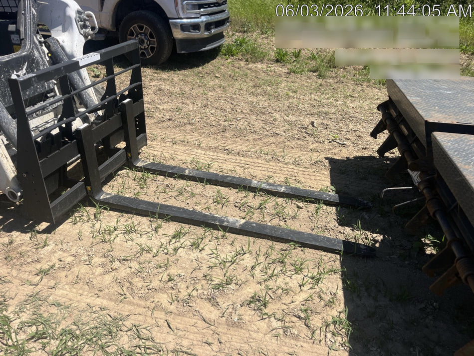 2026 ARROW MATERIAL HANDLING 72" Pallet Forks - Arrow