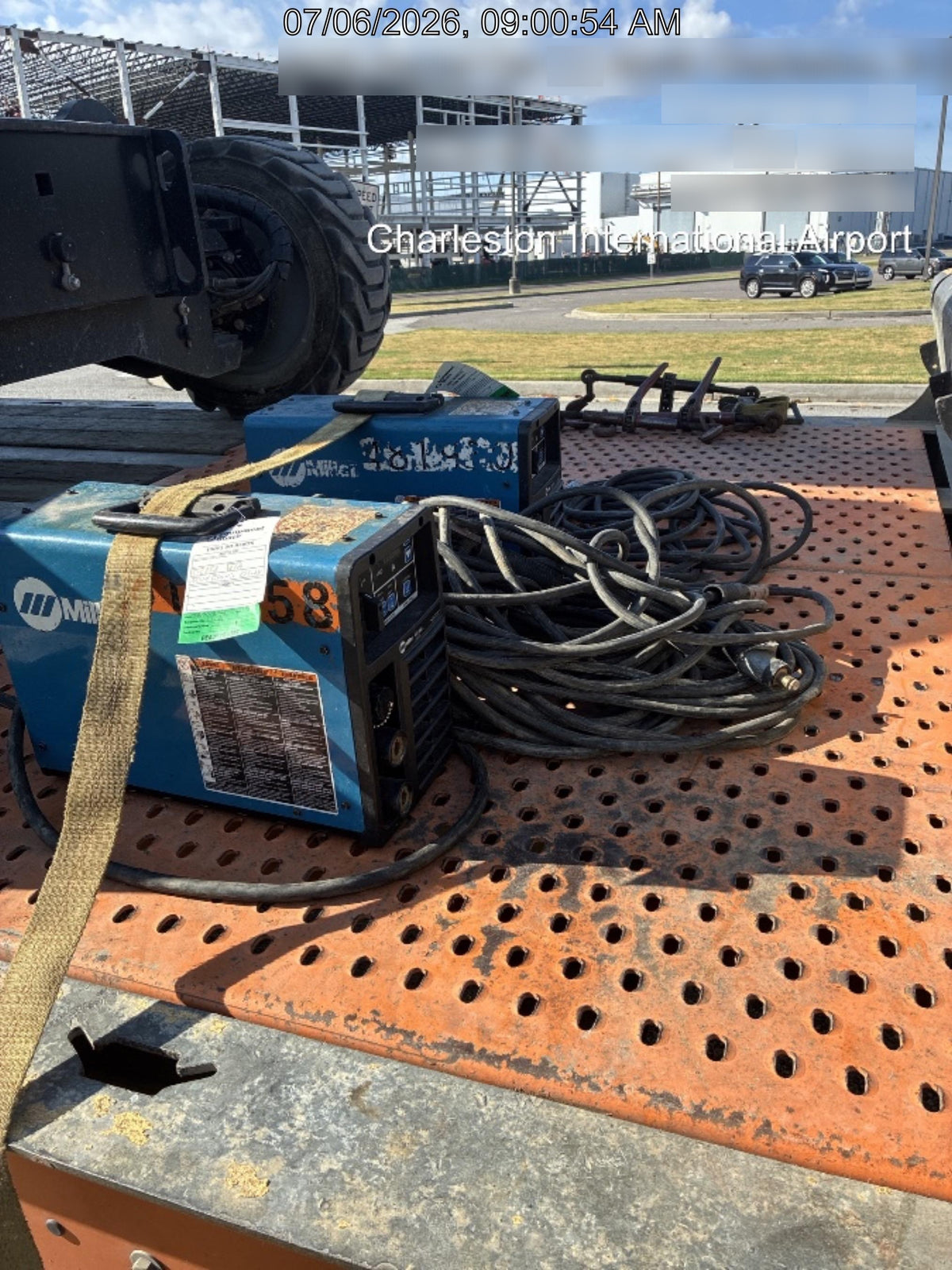 2025 MILLER ELECTRIC CST-282
