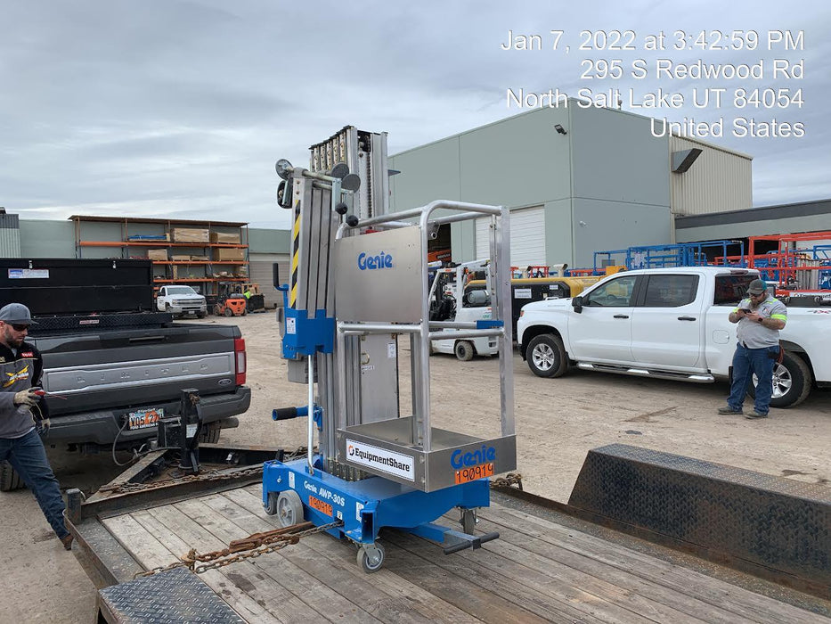 2021 GENIE AWP-30S DC