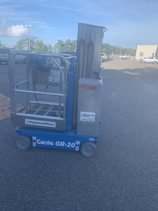 2021 GENIE GR-20