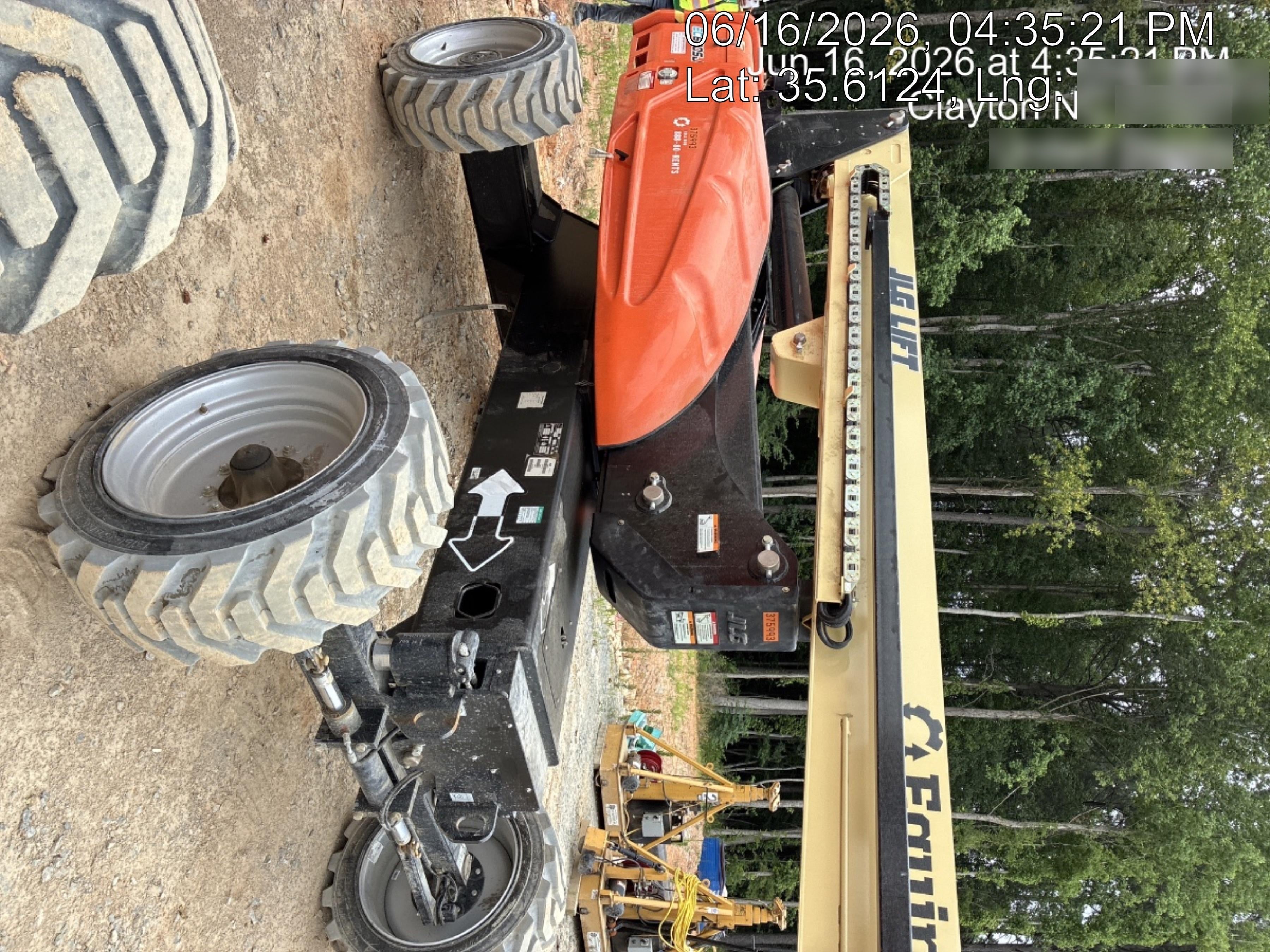 2023 JLG EC600SJ