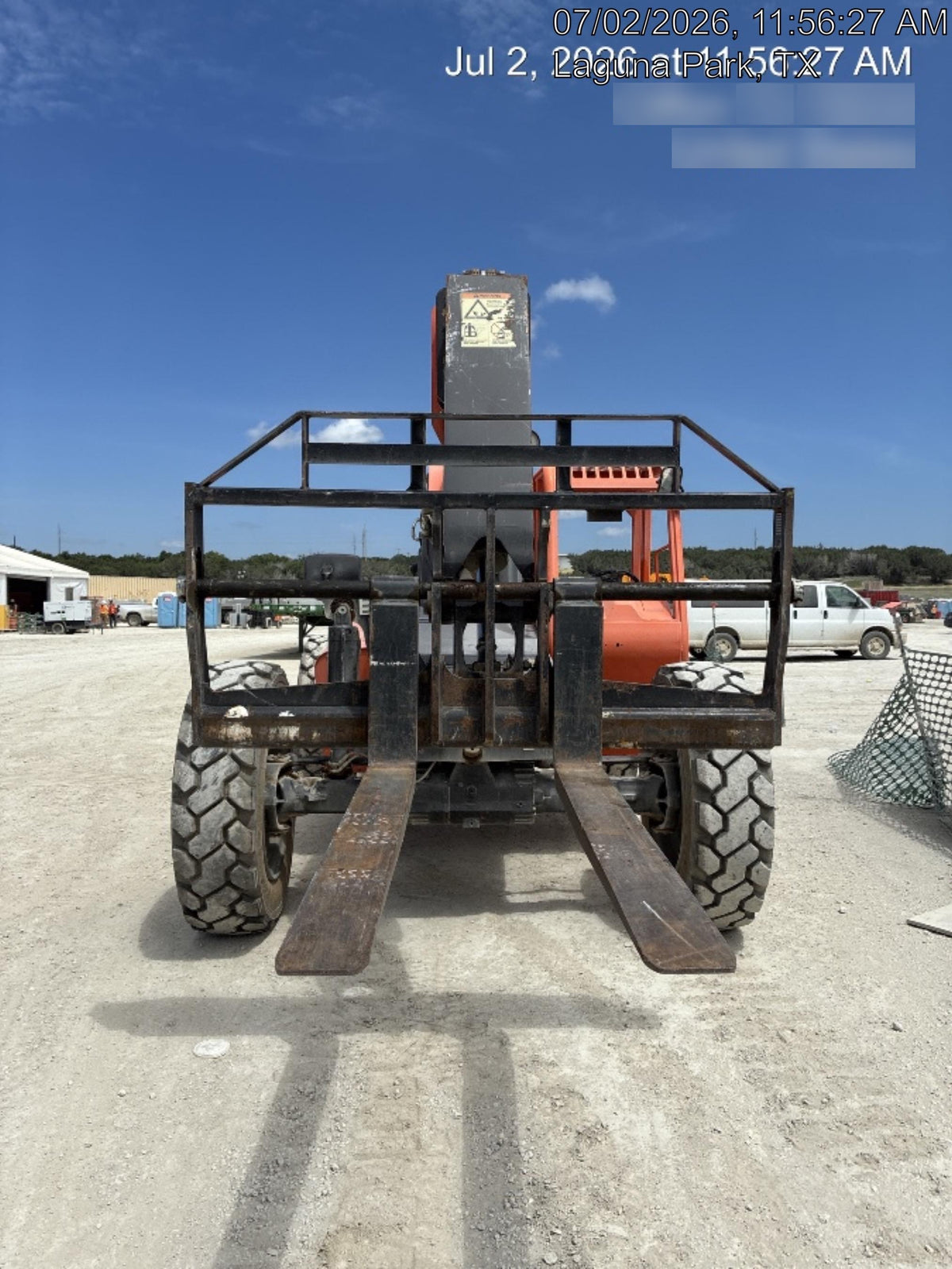 2023 SKYTRAK 8042