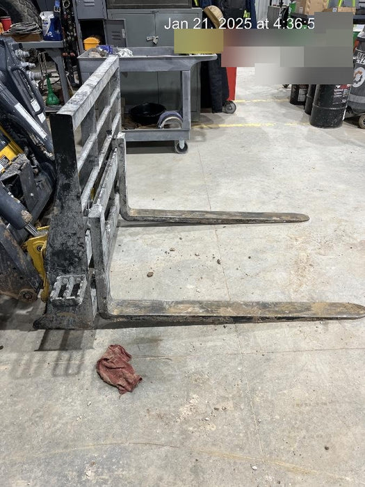 2024 ARROW MATERIAL HANDLING F5100CB