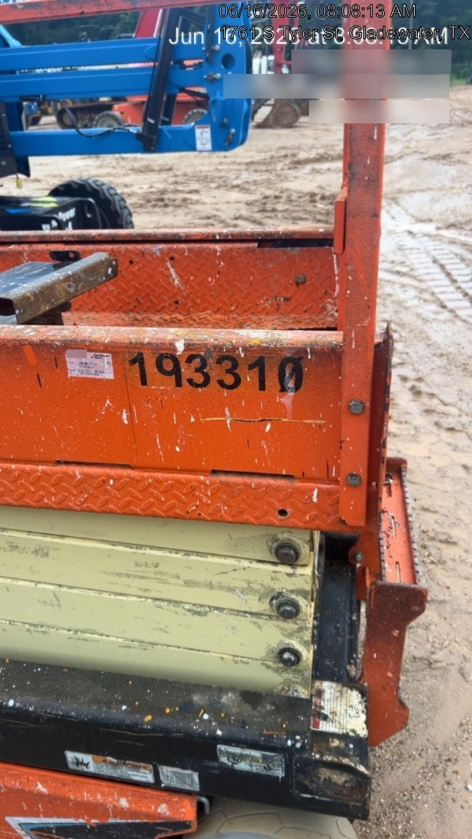 2021 JLG ES1932