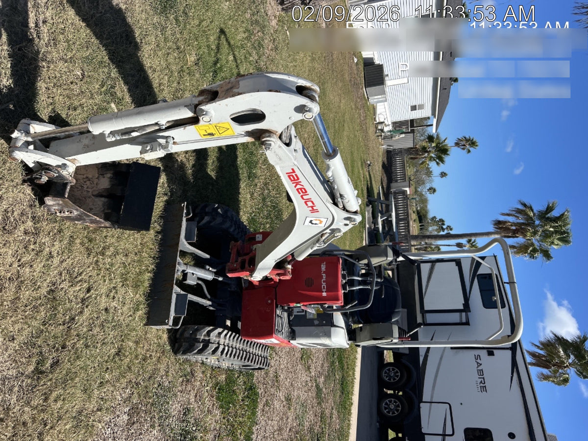 2023 TAKEUCHI TB210R