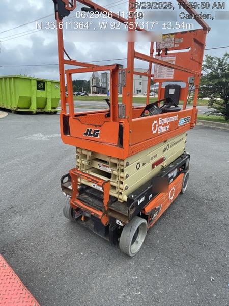 2022 JLG ES1932