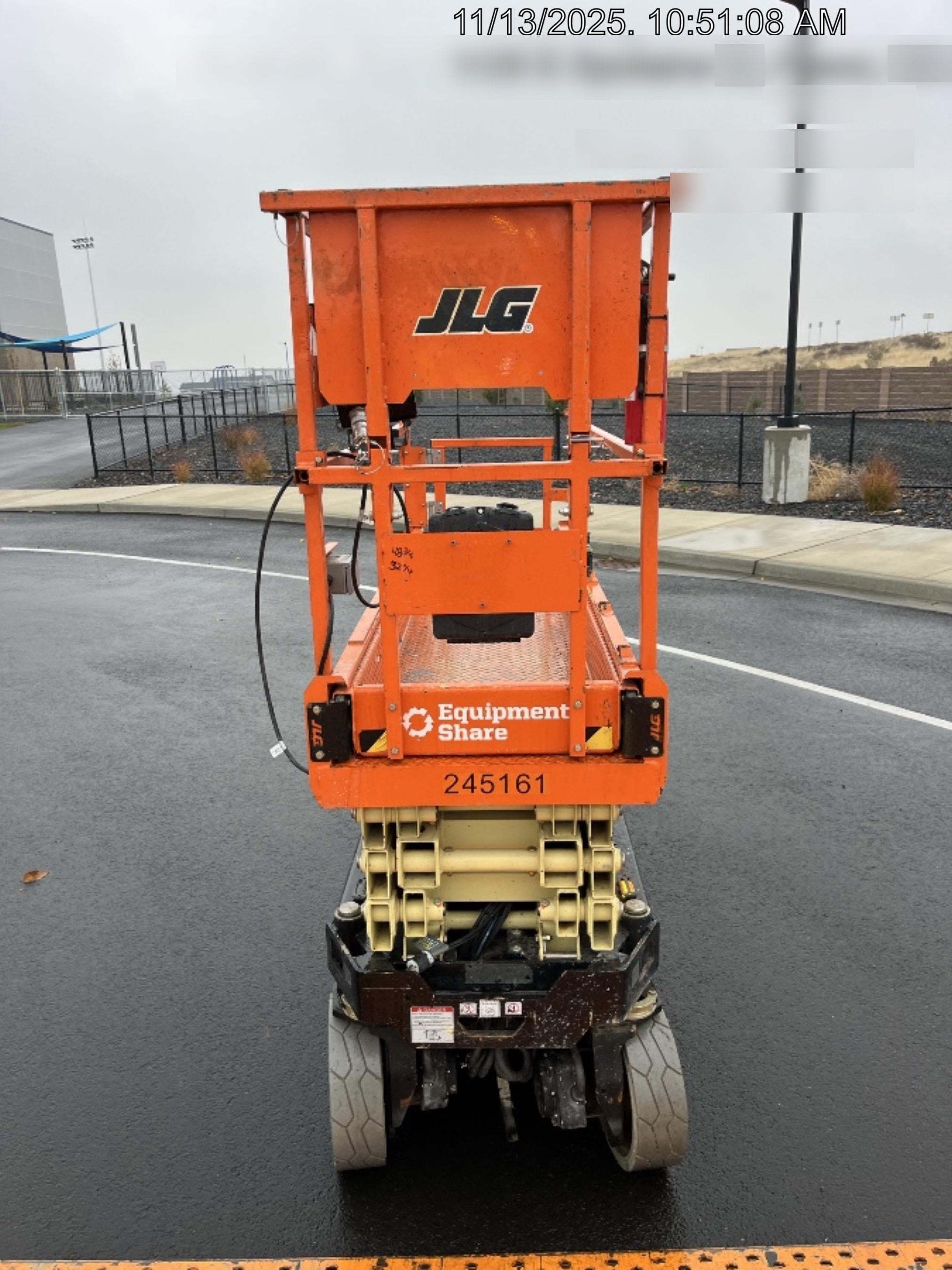 2022 JLG ES2632