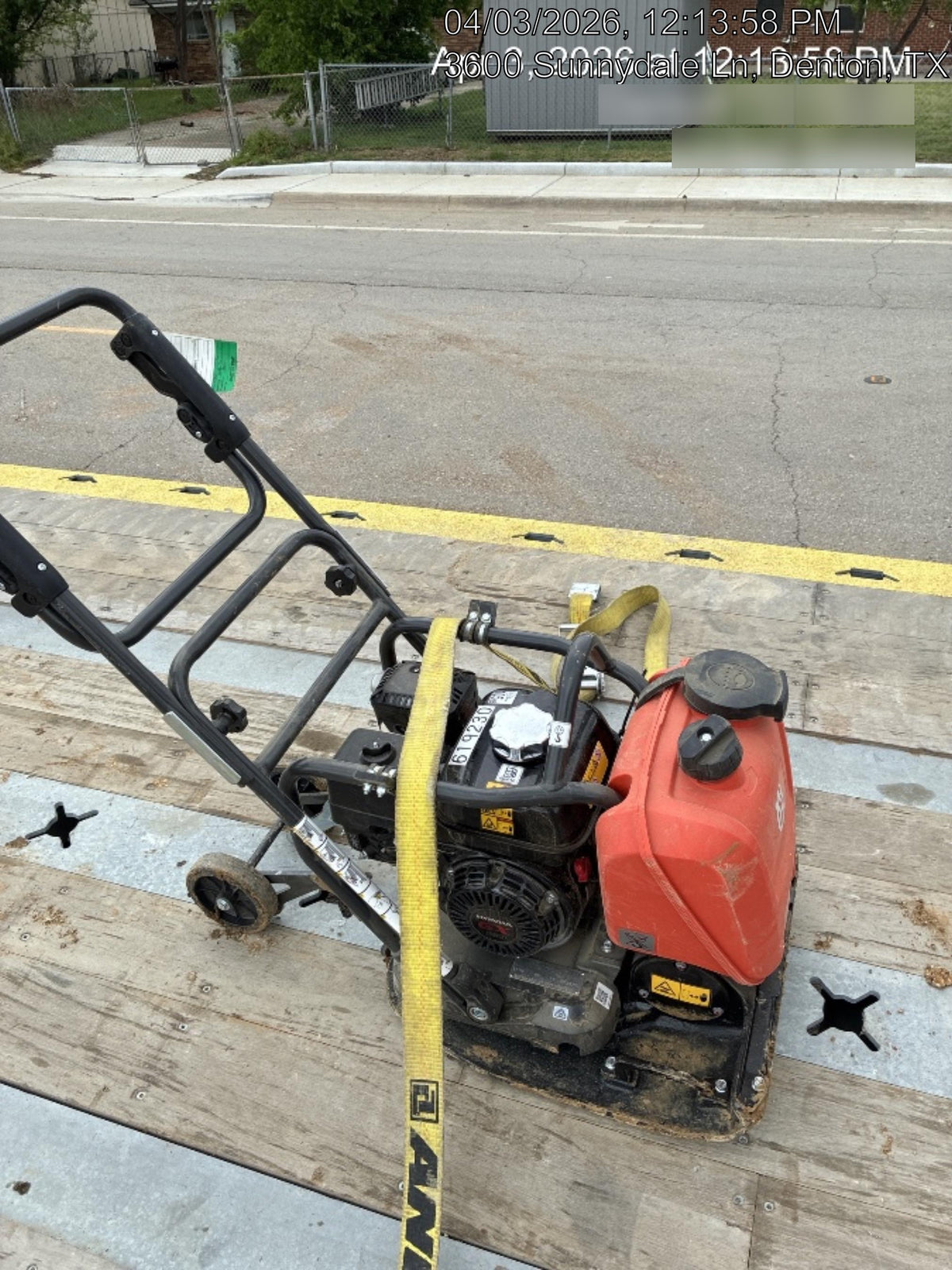 2025 HUSQVARNA LF75