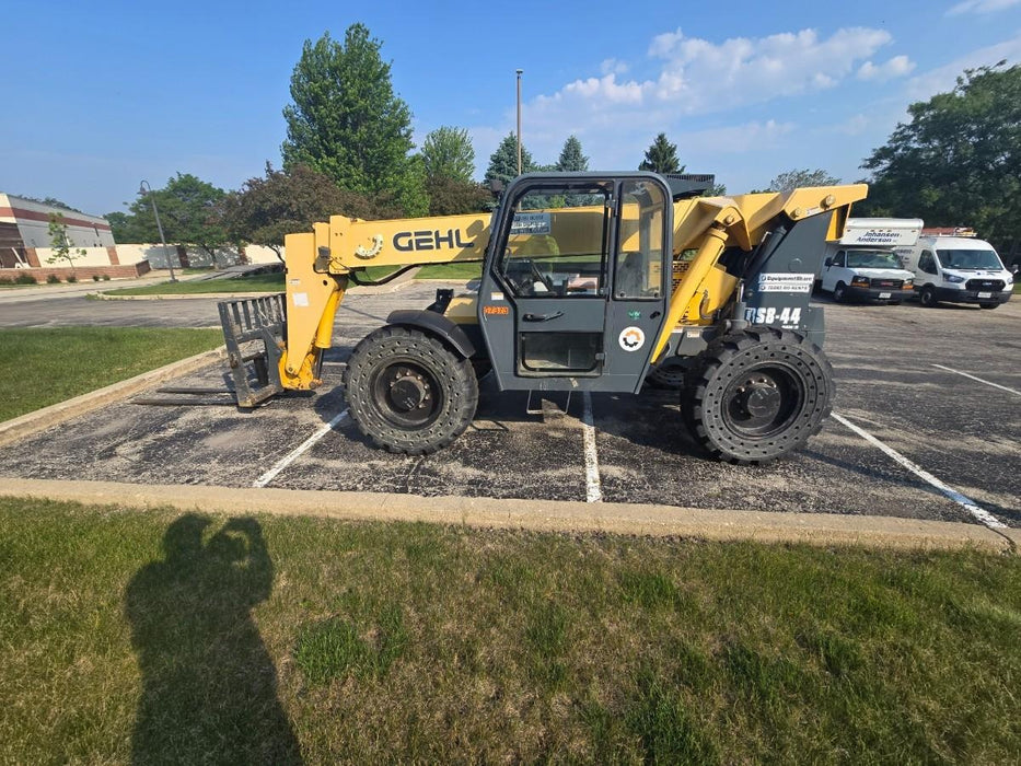 2016 Gehl RS8-44 Standard Rental Specs