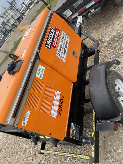 2022 Lincoln Electric LE400 Kubota V1505, Trlr, Cable Rack, Light Kit, ES Decals, T3