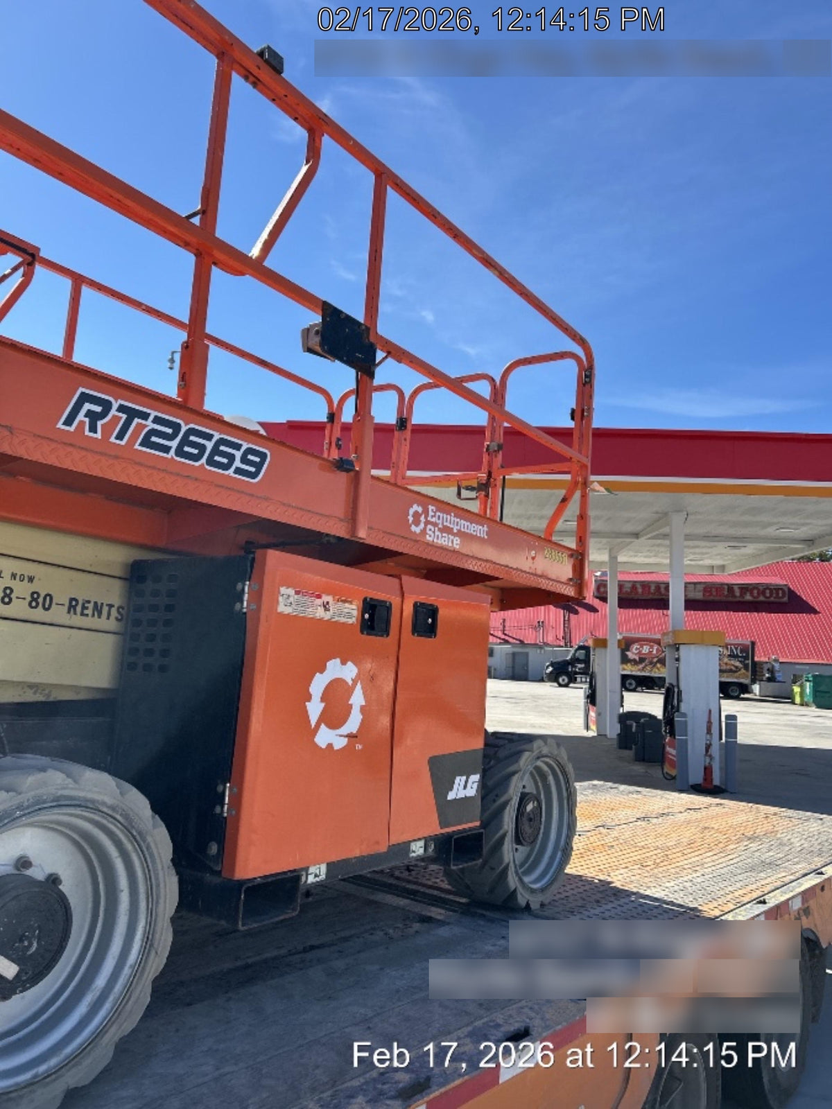 2022 JLG RT2669