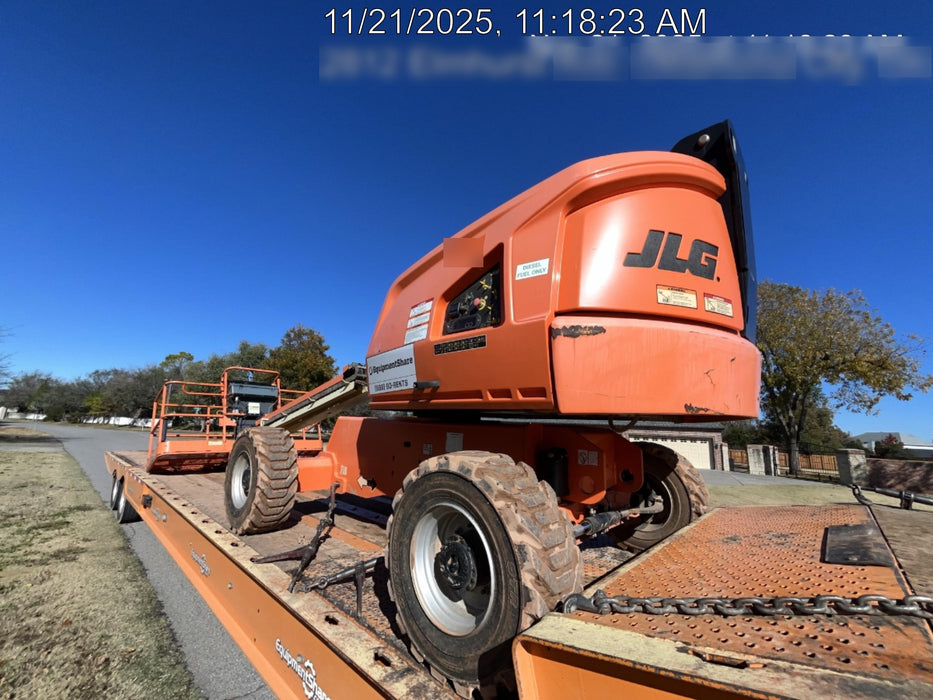 2019 JLG 400S