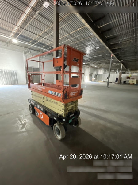 2022 JLG ES2632