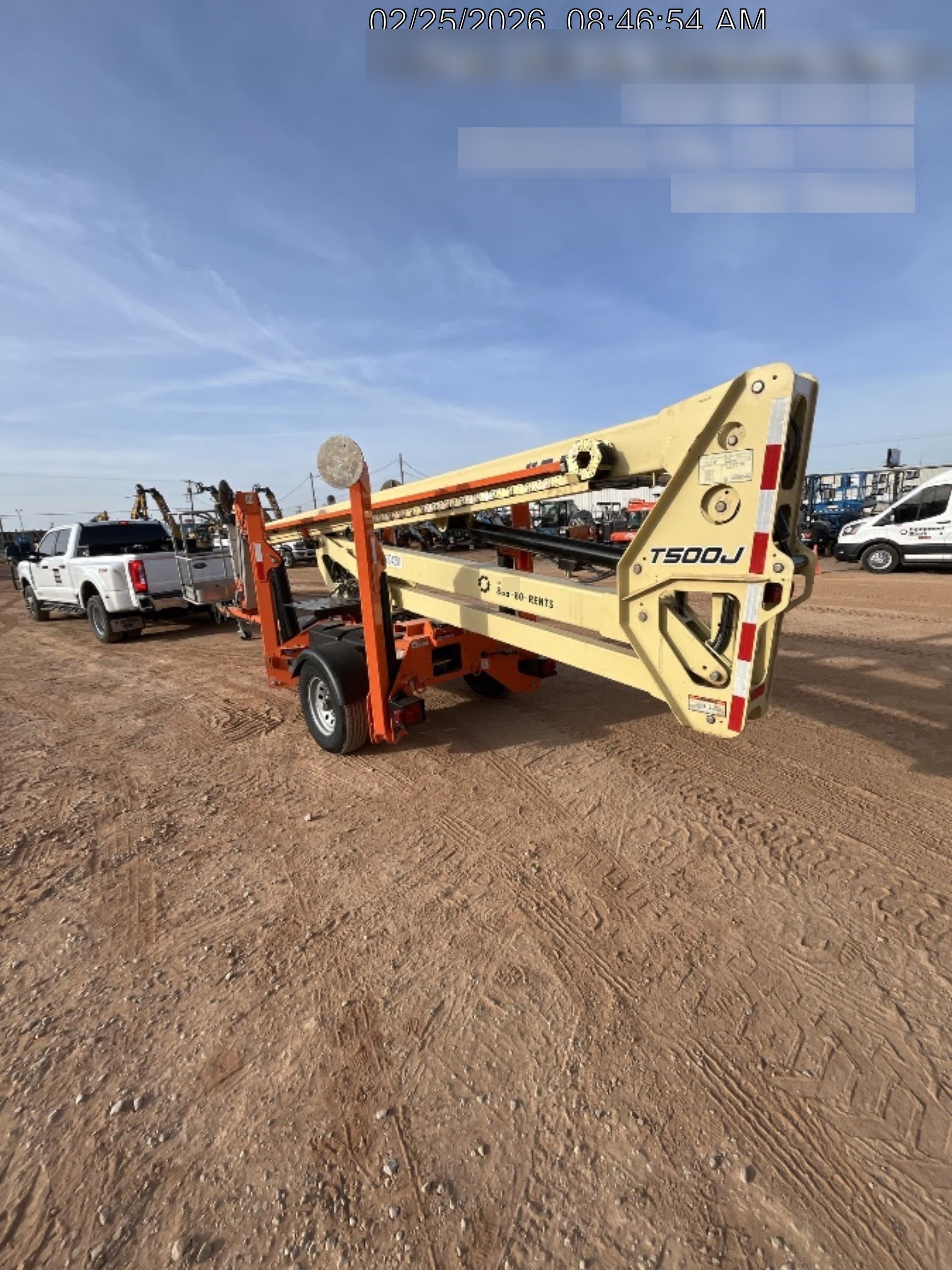 2023 JLG T500J