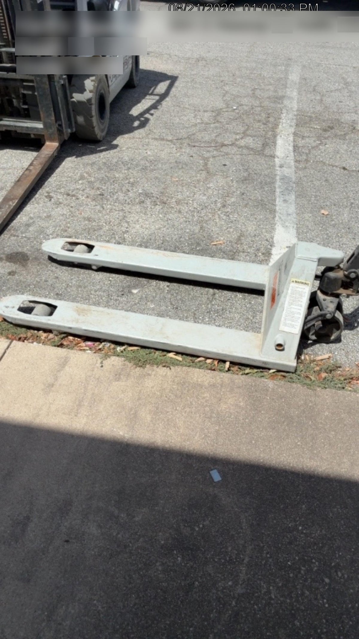 2024 STRONGWAY 4400 lb Pallet Jack