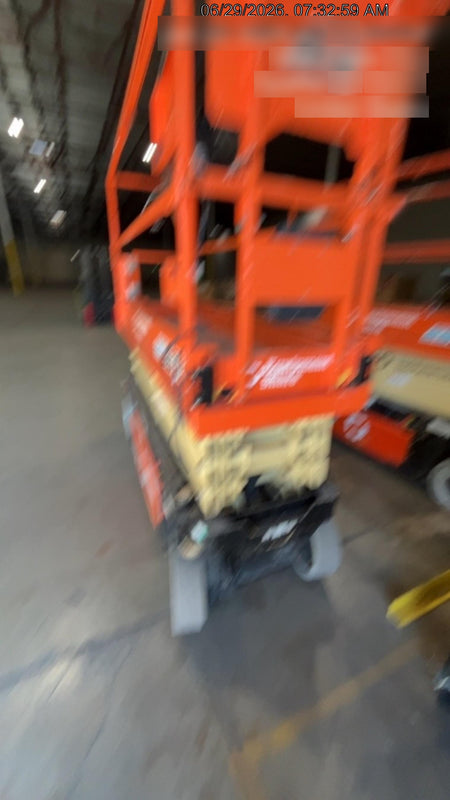 2022 JLG ES2632