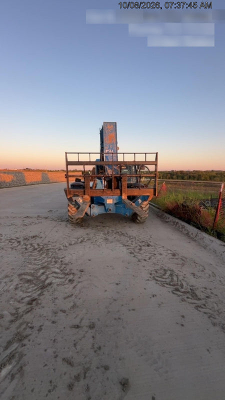2018 GENIE GTH-1056