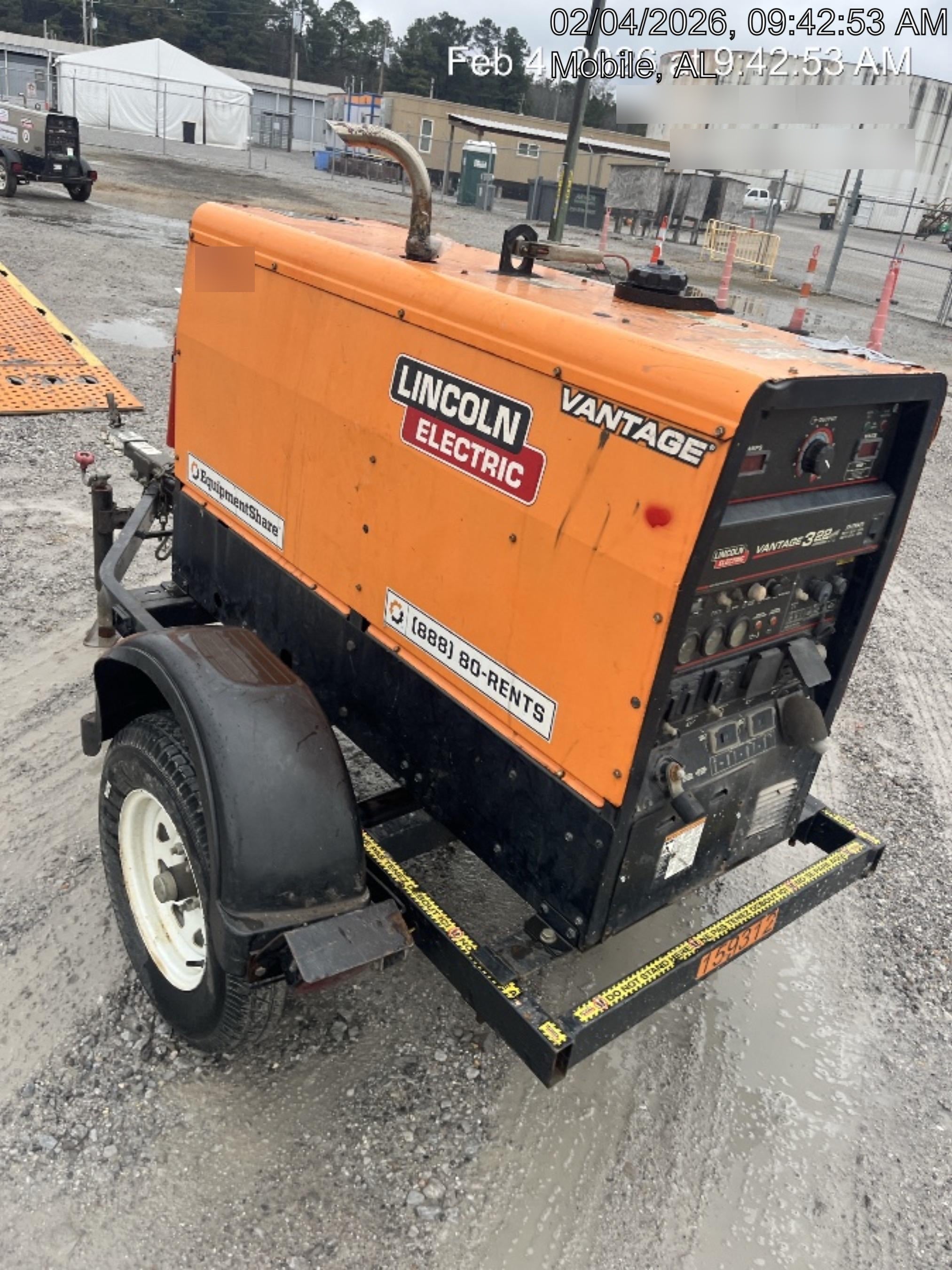 2021 Lincoln Electric Vantage 322 Vantage 322 Ready Pak 3 w/ Decals, ORANGE (includes trailer, cable rack, fender light kit) NO Telematics
