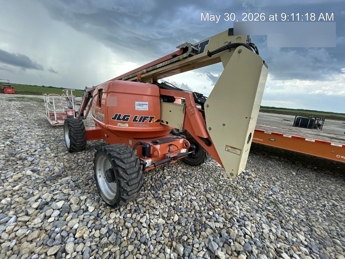2019 JLG 600AJ
