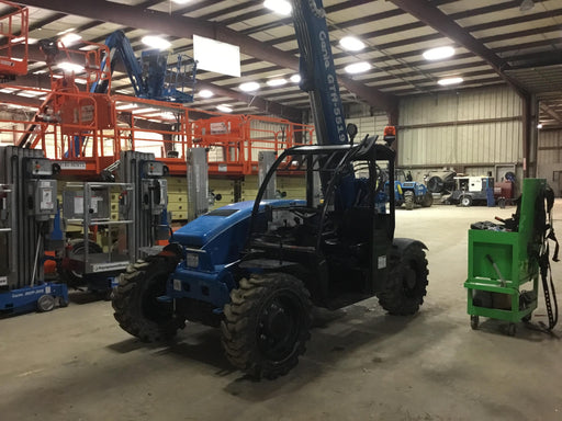 2019 Genie GTH-5519 Canopy, Solid RT Tires, LED Work Lights, Beacon, 48" Carriage, 48" Forks