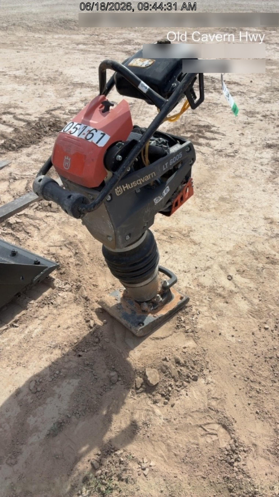 2025 HUSQVARNA LT6005