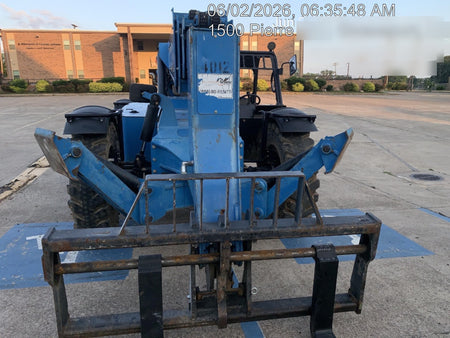 2017 GENIE GTH-1056